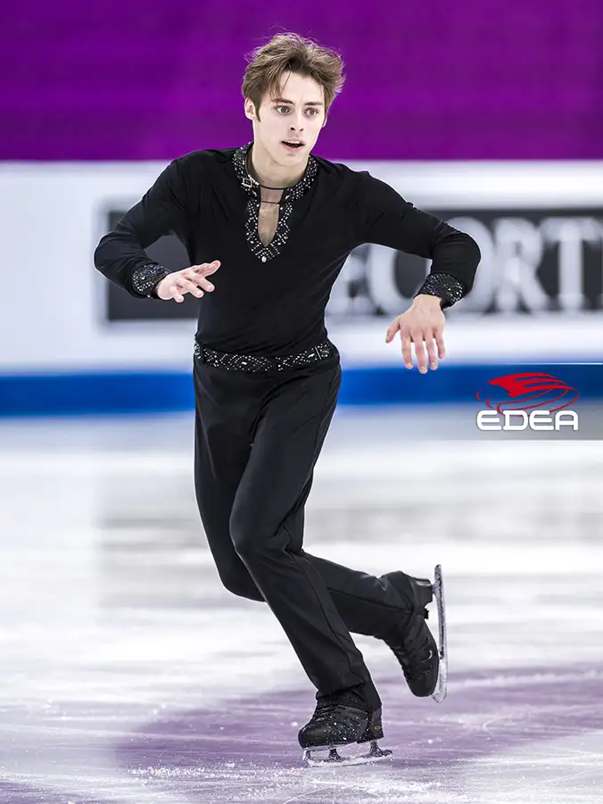 Ice Gallery Skates U.S.